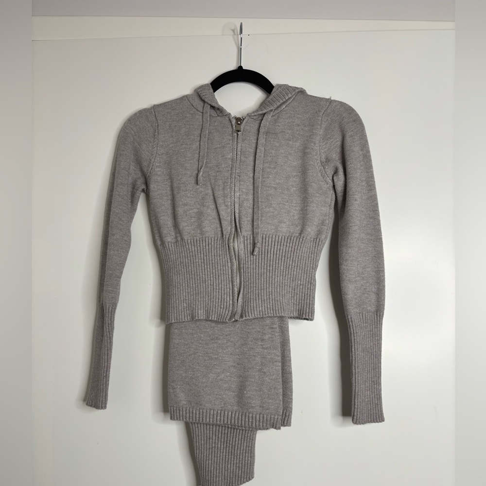 two piece set! great for fall and winter